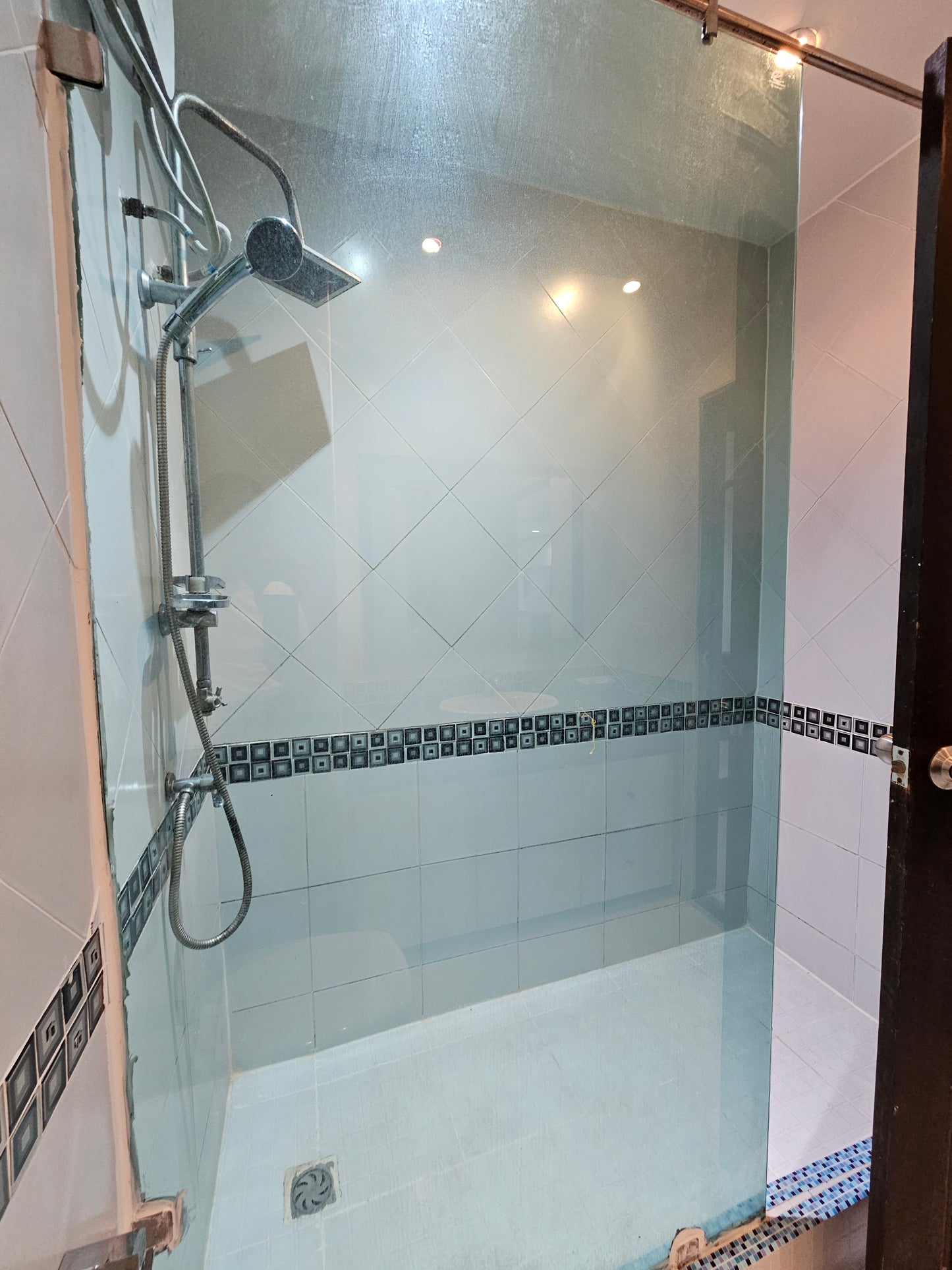 1BD, 2 Bath Condo for Sale at View Talay 2A, Jomtien Beach, Pattaya