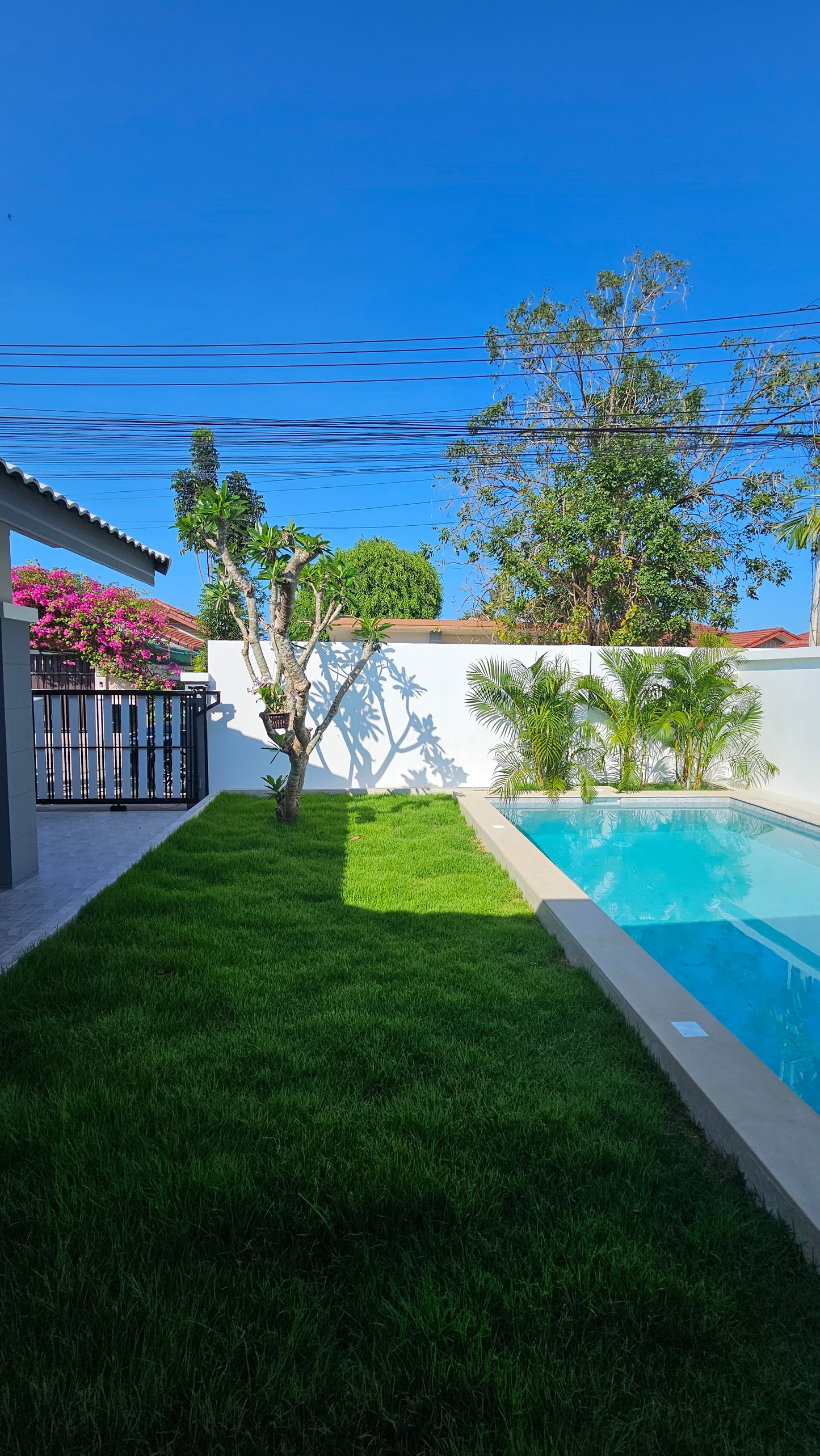 The Bliss, House with private swimming pool, 3 bedrooms, 2 bathrooms