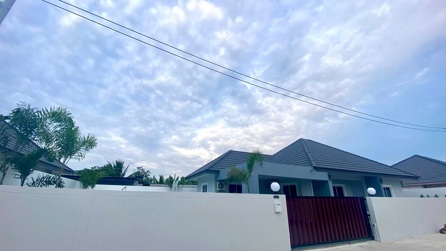House for sale, Brand New Pool Villa, 3 Bedrooms 2 Bahtrooms, Huai Yai