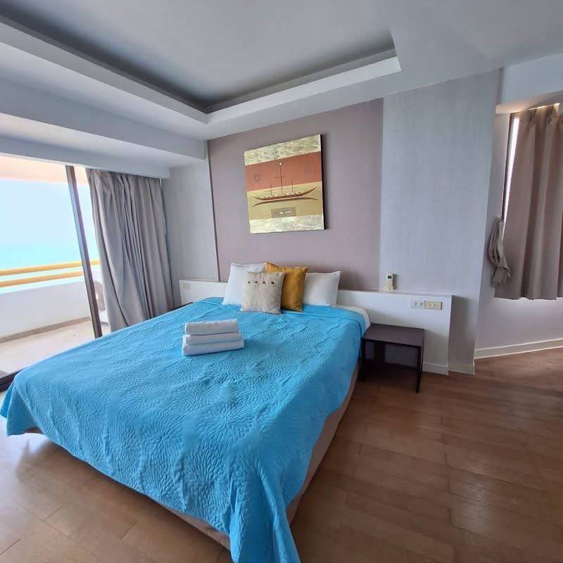 Sunshine Beach Condotel,3 Bedrooms 3 Bathrooms
