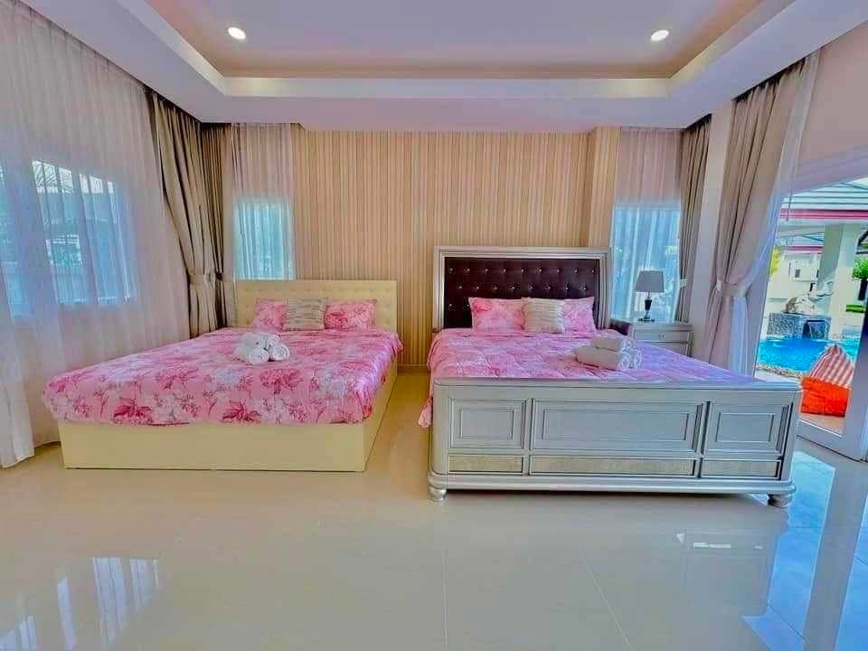 Elegant Pool Villa, Dusit Pattaya Hill Village