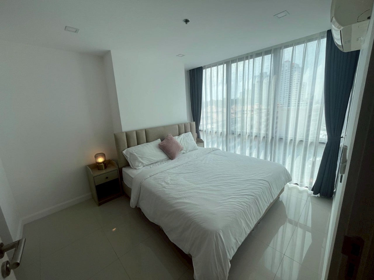 The Jewel, 2 Bed, 2 Bath Sea View Condo, Pratumnak