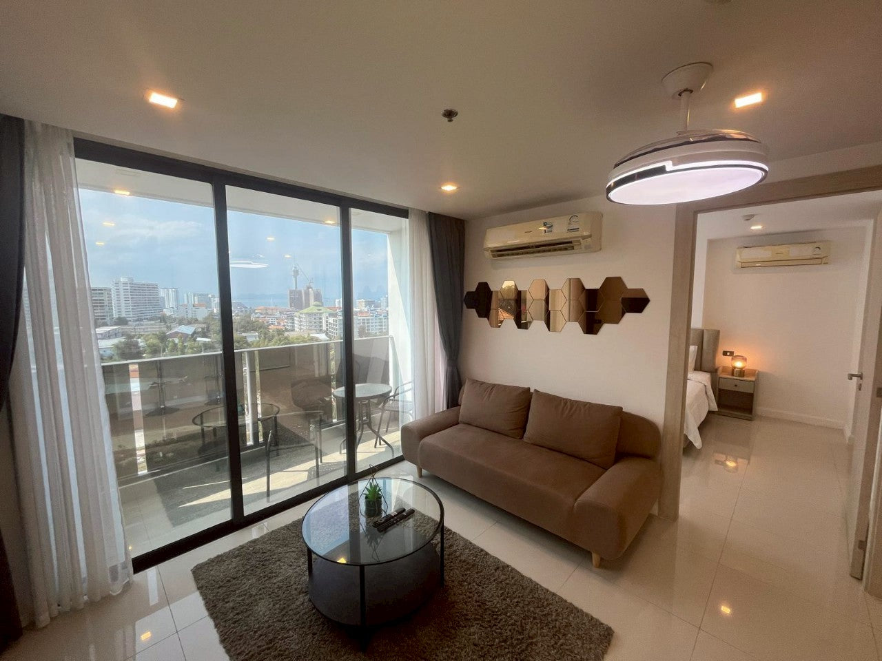 The Jewel, 2 Bed, 2 Bath Sea View Condo, Pratumnak