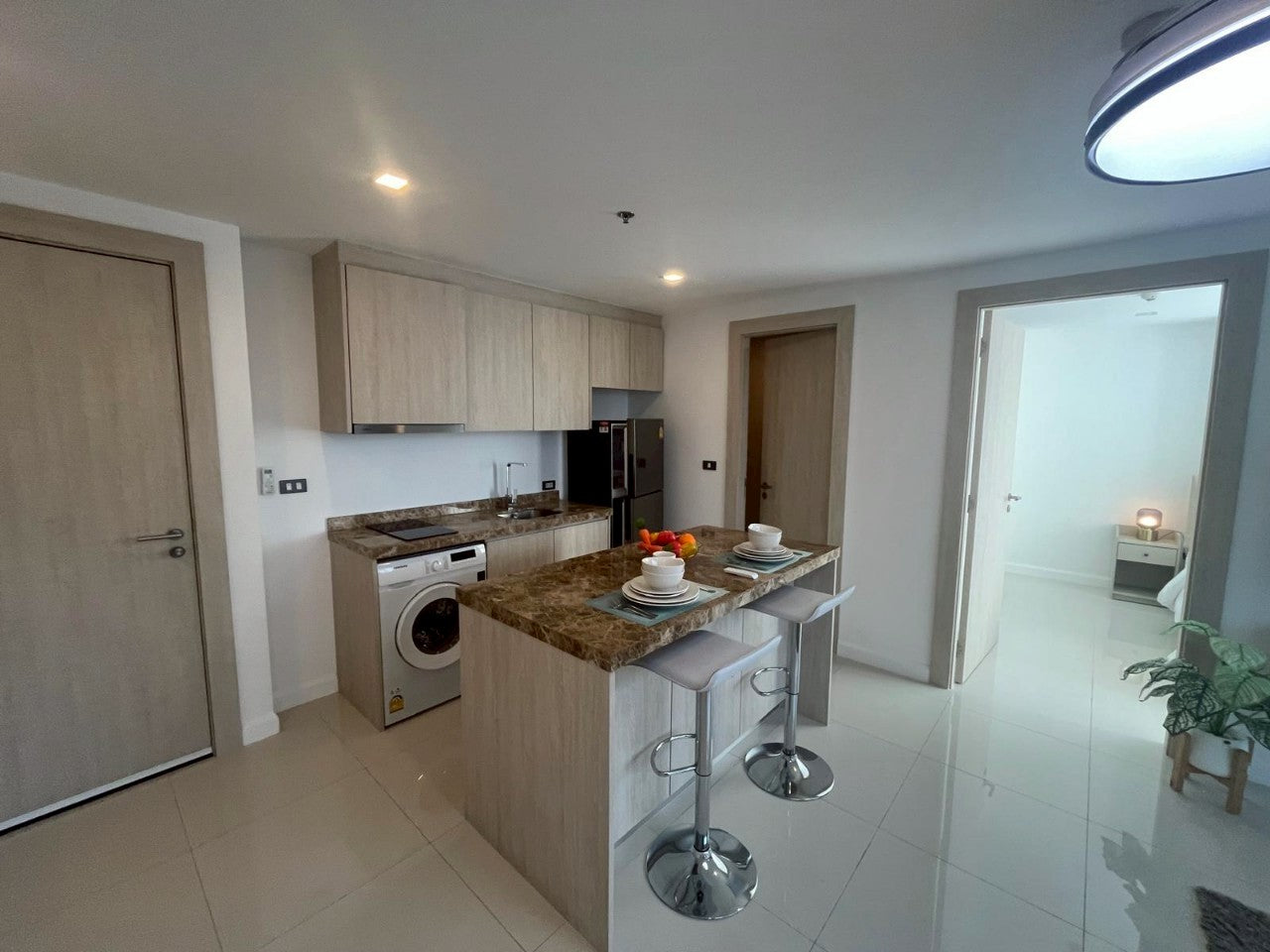 The Jewel, 2 Bed, 2 Bath Sea View Condo, Pratumnak