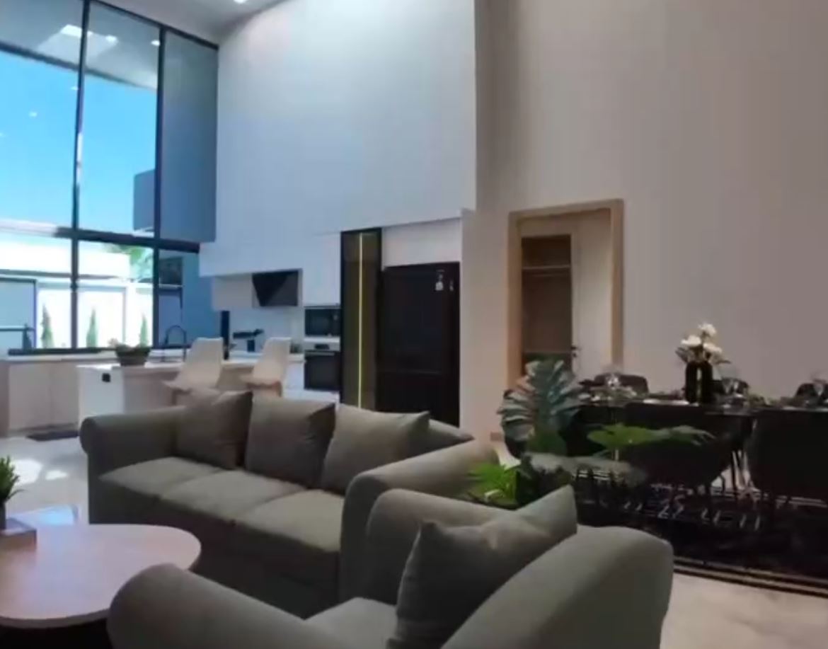 Pacific Lake Villa, modern 3bd, Mabprachan Lake, Pattaya