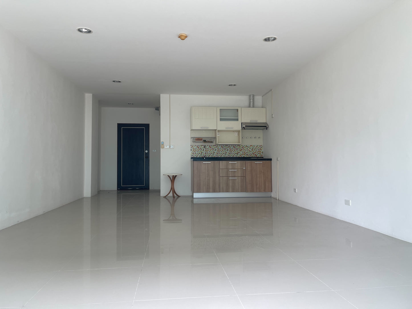 T.W.Jomtien Beach Resort, Studio for sale,