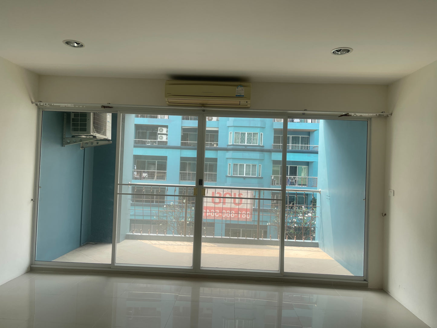 T.W.Jomtien Beach Resort, Studio for sale,