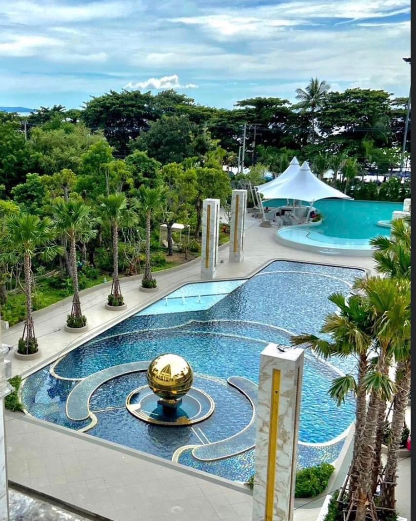 Copacabana Condominium, Jomtien, 1 Bed 1 bathroom with Jacuzzi Condo