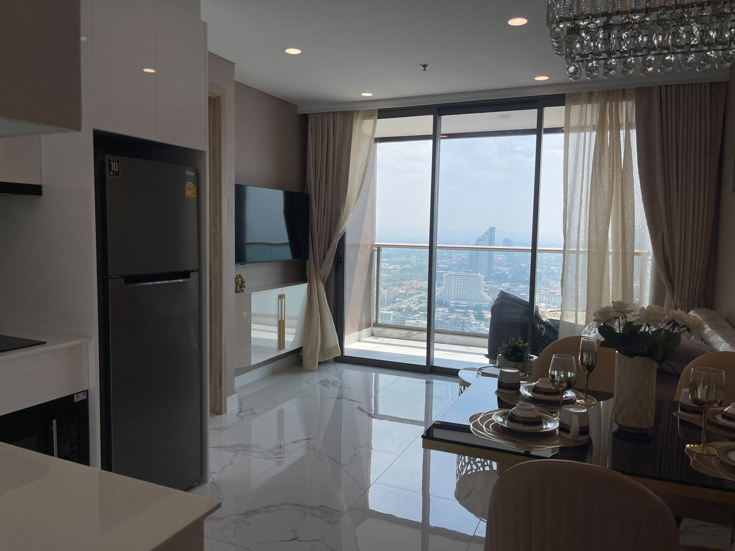 Copacabana Condominium, Jomtien, 1 Bed 1 bathroom with Jacuzzi Condo