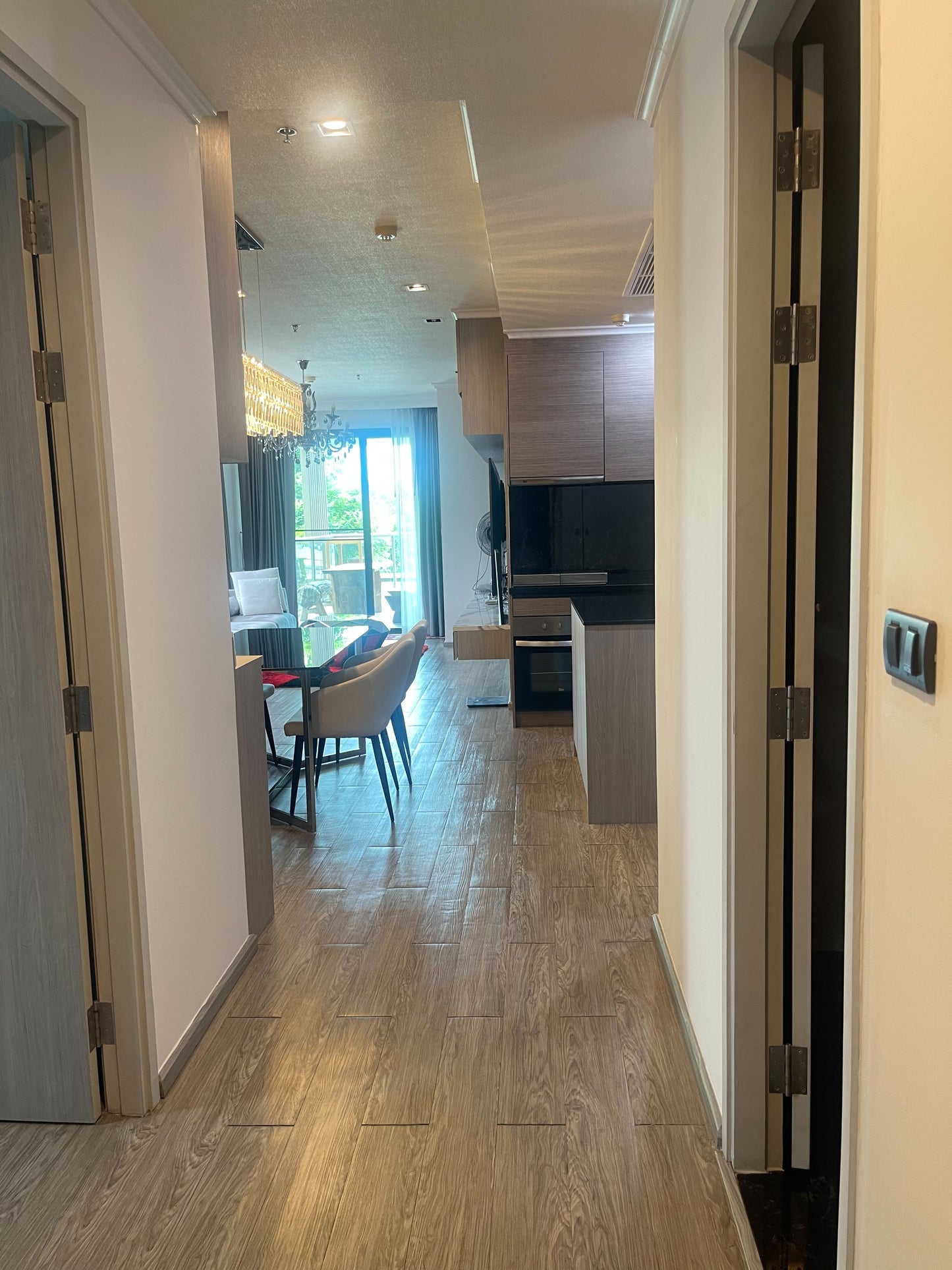 Aeras Beachfront, Jomtien, 2 Bedrooms, 2 Bahtrooms Condo