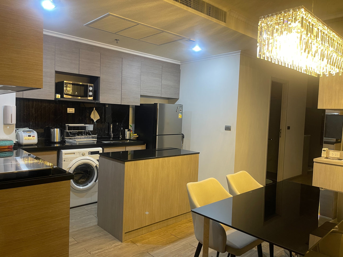 Aeras Beachfront, Jomtien, 2 Bedrooms, 2 Bahtrooms Condo