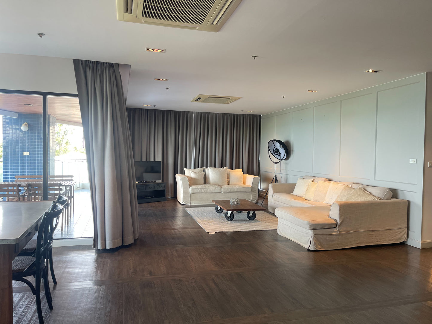 Baan Haad Uthong Condominium, Bedrooms 3 Bahtrooms and Maid room, Jomtien