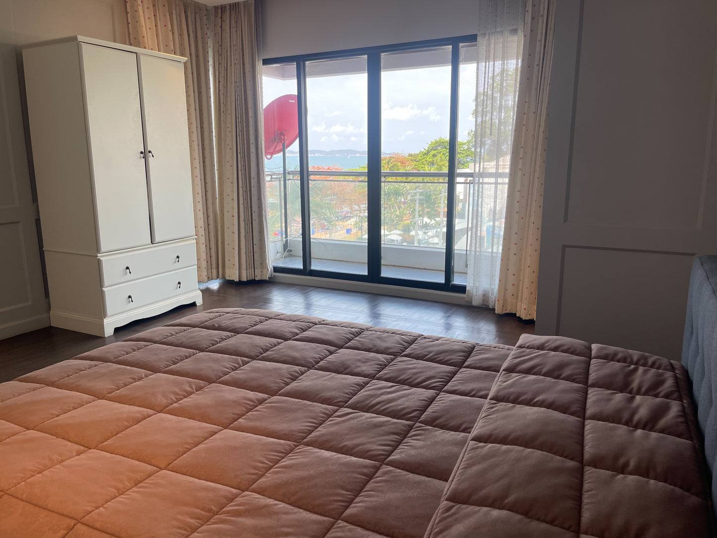 Baan Haad Uthong Condominium, Bedrooms 3 Bahtrooms and Maid room, Jomtien