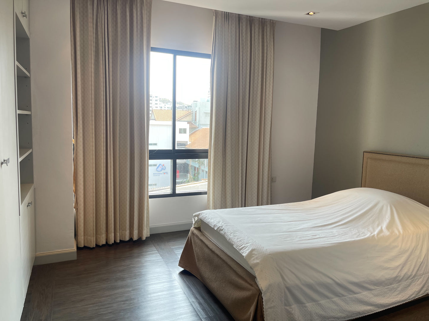 Baan Haad Uthong Condominium, Bedrooms 3 Bahtrooms and Maid room, Jomtien