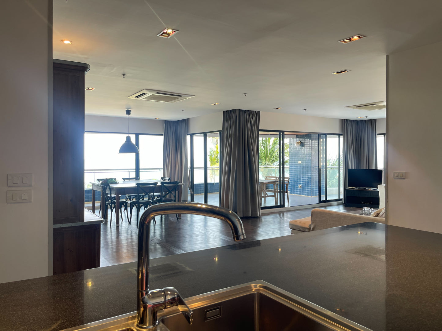 Baan Haad Uthong Condominium, Bedrooms 3 Bahtrooms and Maid room, Jomtien