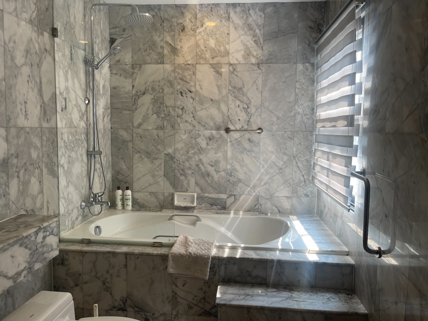 Baan Haad Uthong Condominium, Bedrooms 3, Bahtrooms and Maid room, Jomtien