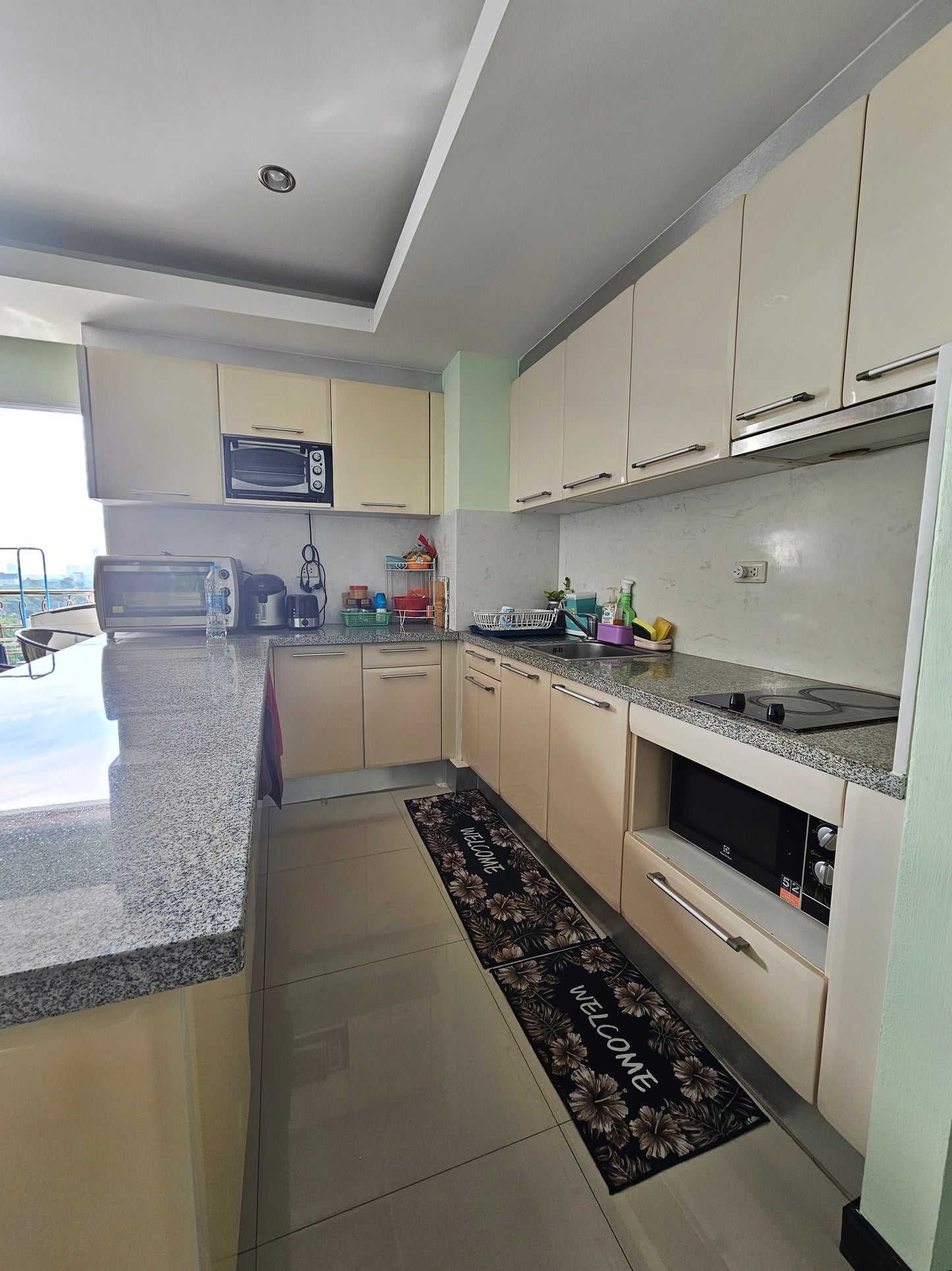 114 Sqm, 2 bedroom corner Condo for sale at TW Jomtien Beach, Pattaya