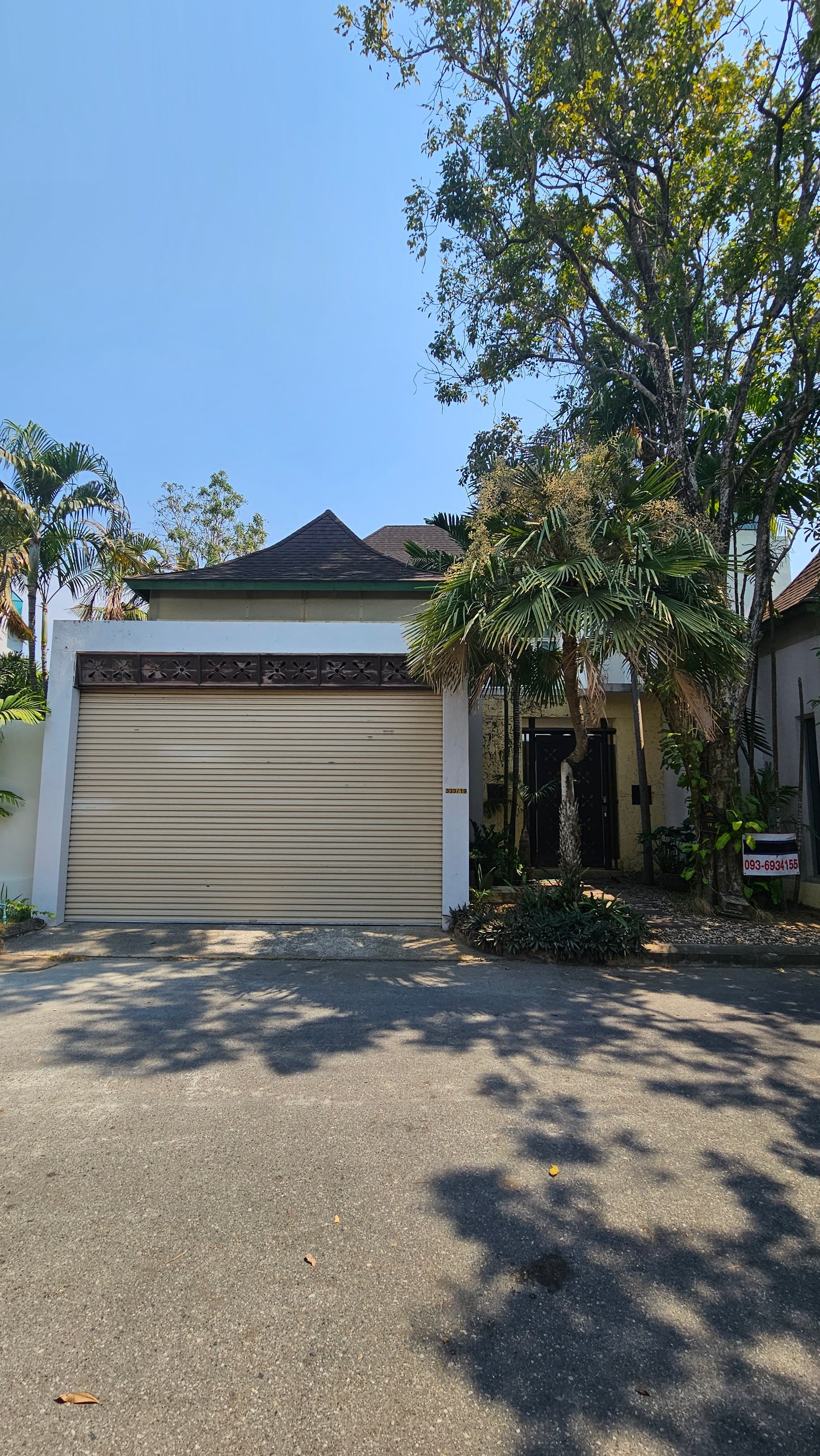 Nakawari Village, 5 bedrooms, Thai-Balinese style, Jomtien