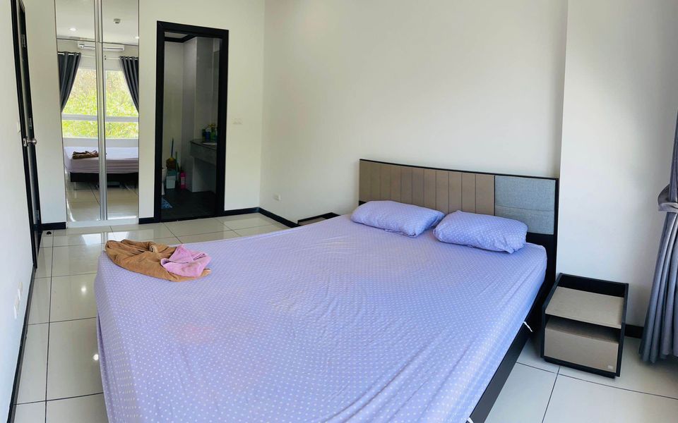 1 bed Condo for Sale at Siam Oriental Garden 2, pet friendly, Pratumnak Hill, Pattaya