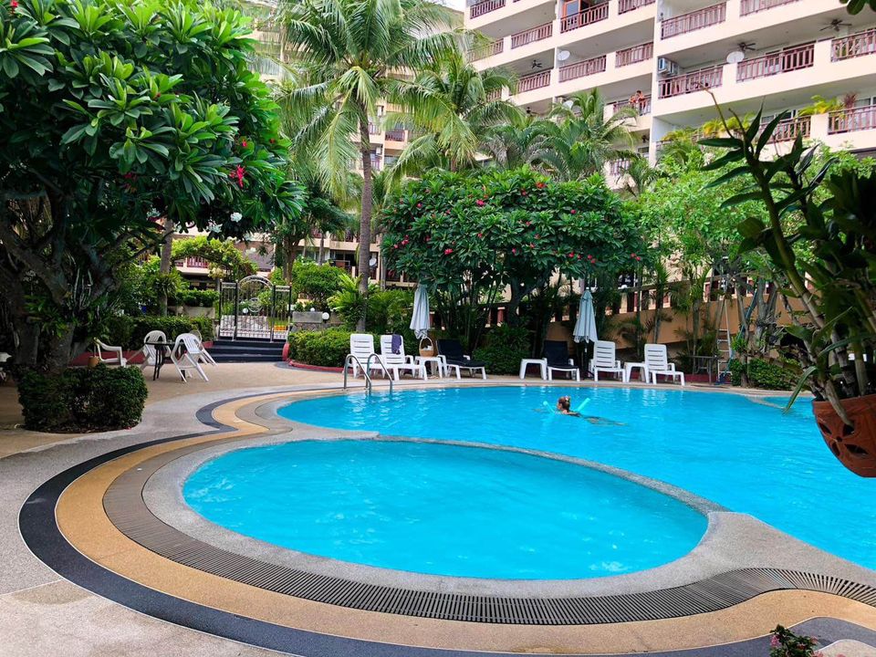 2 Bedrooms, 2 Bath Condo for Sale at Royal Hill Resort & Spa, Thappraya, Pratumnak Hill