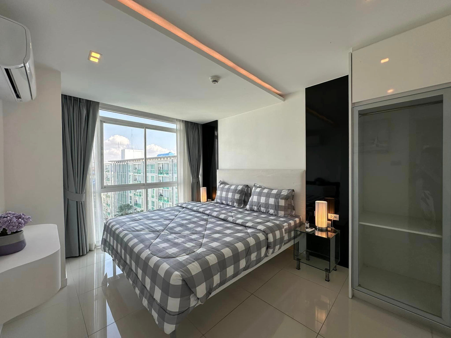 1 Bedroom Condo at City Center Residences, Central Pattaya