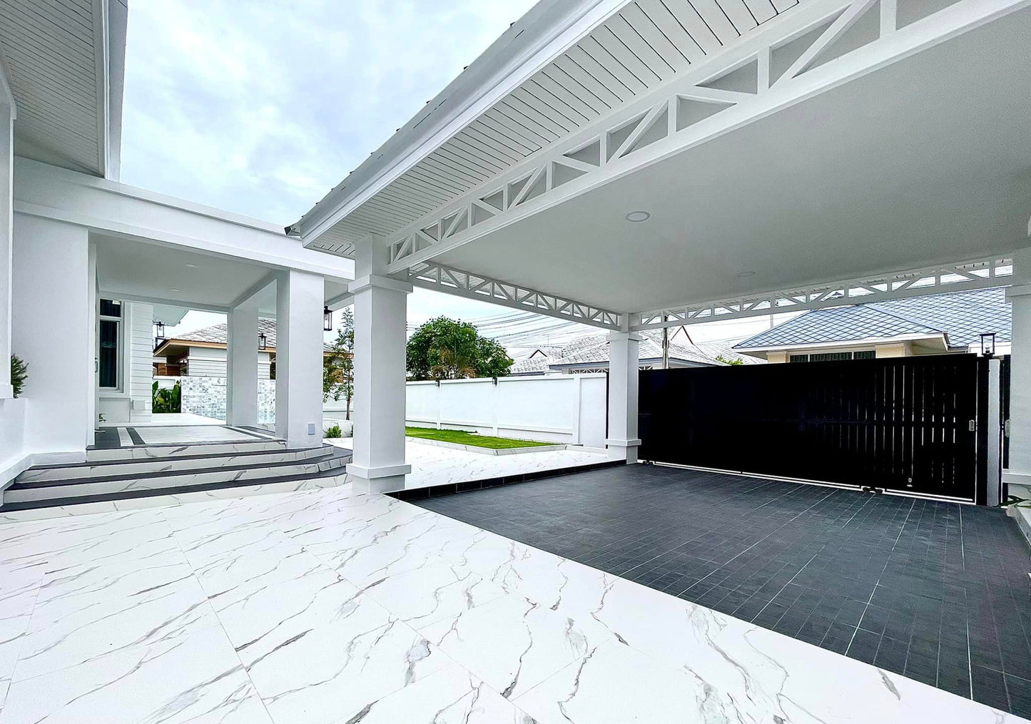 Luxury Pool Villa, 3BD, 3 Bath, Pattaya