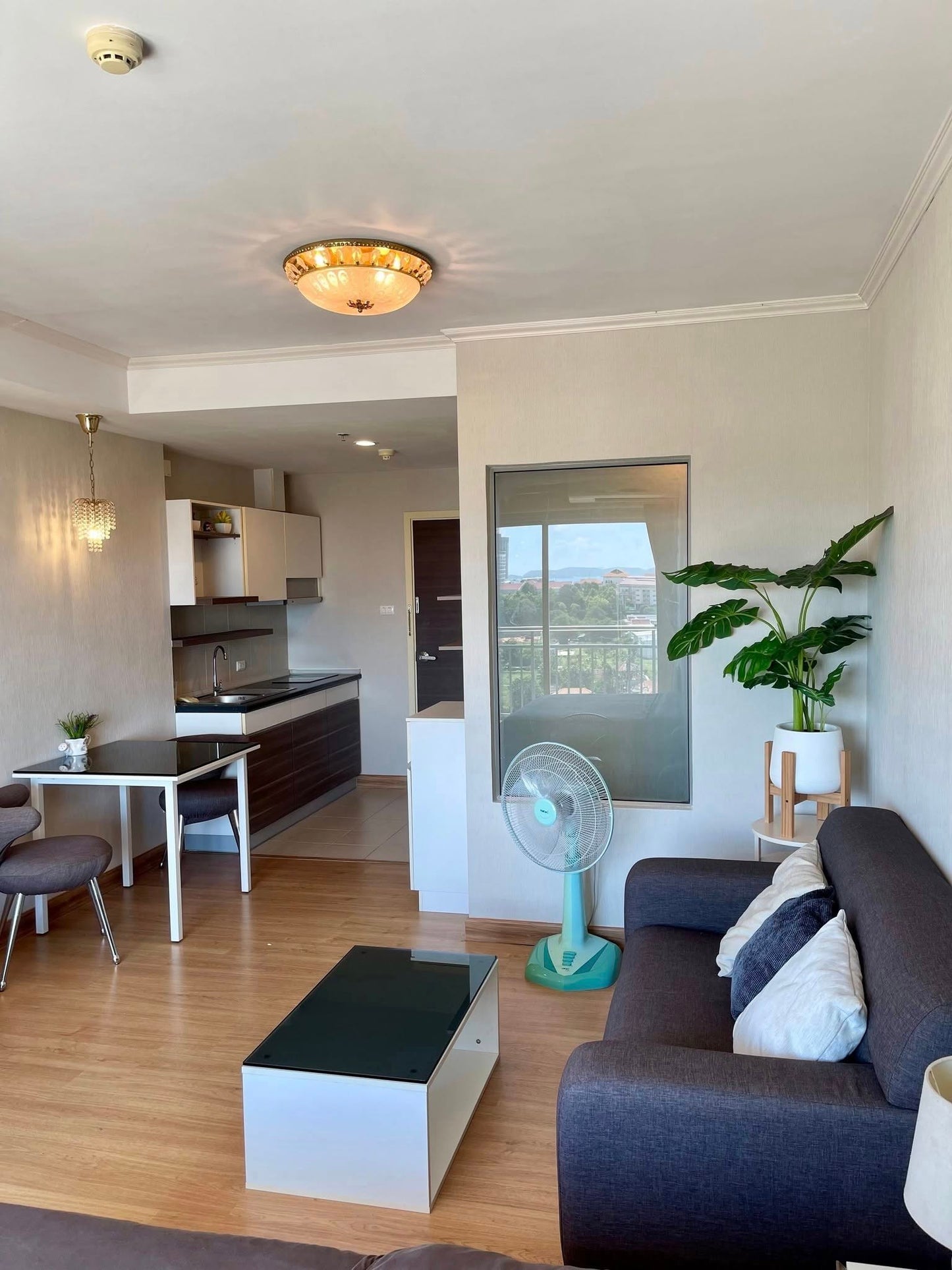 Supalai Mare Pattaya, Sea View Studio Condo