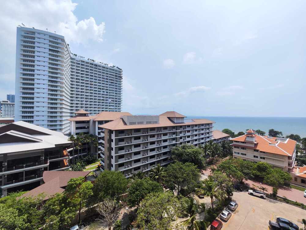 View Talay 5C, 2BD Condo, Near Jomtien Beach, Pattaya