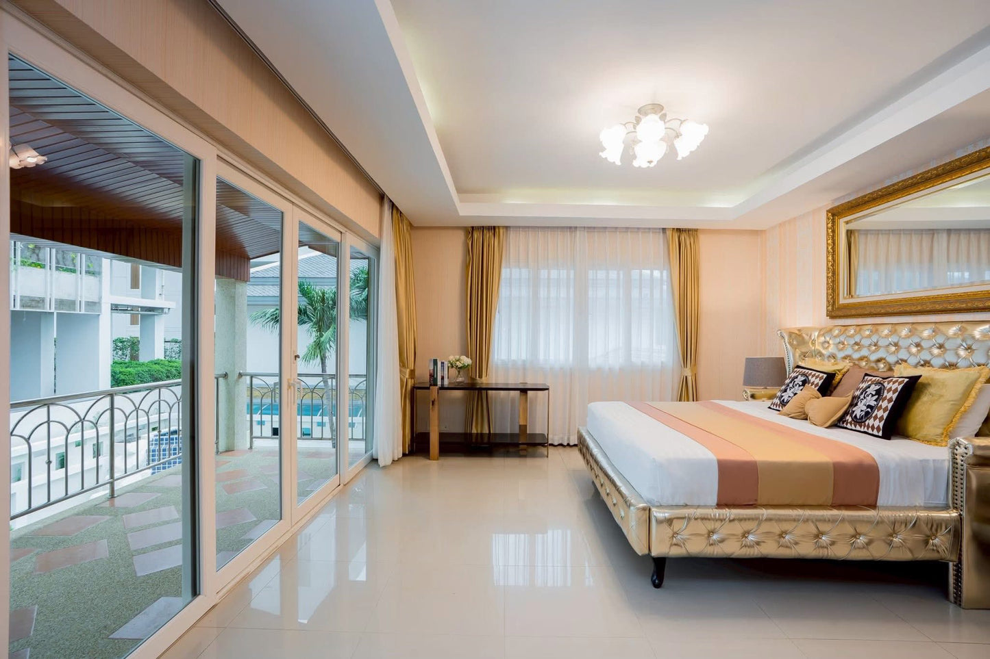 Exclusive Beachside Residence for sale | Jomtien, Pattaya