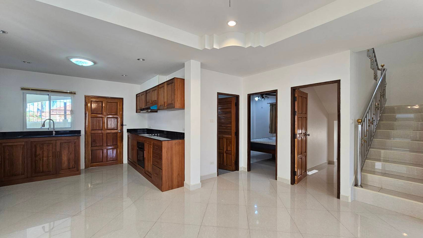 Royal View Village Pattaya house for sale, Jomtien, Chaiyaphruek