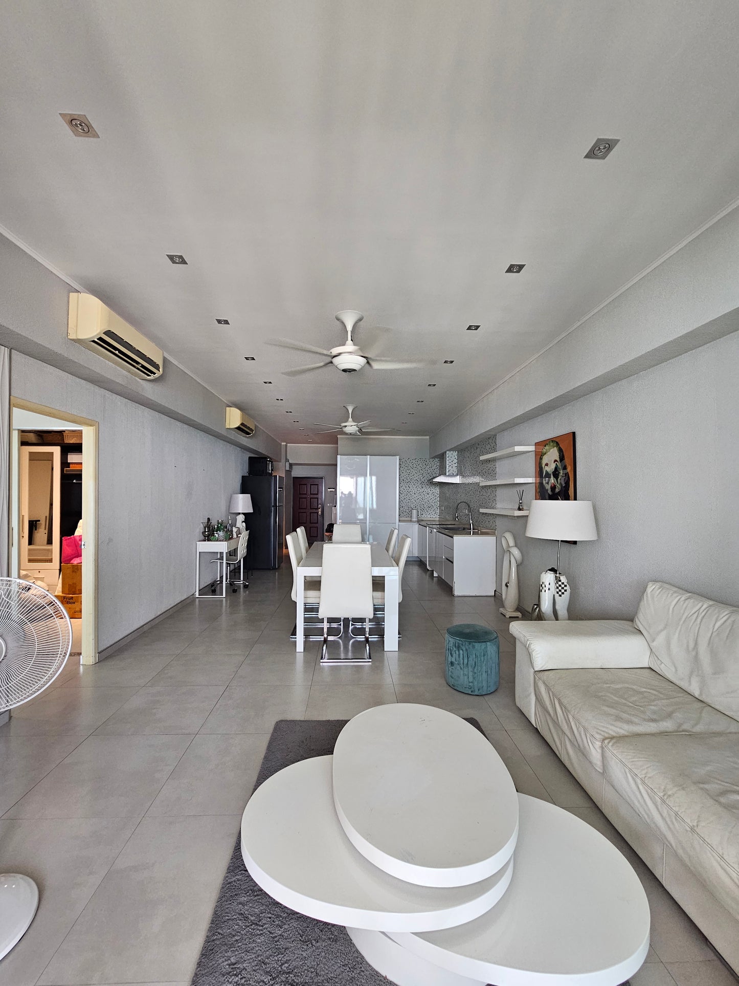 2-bed Luxury Condo at Jomtien Complex Condotel, Pattaya