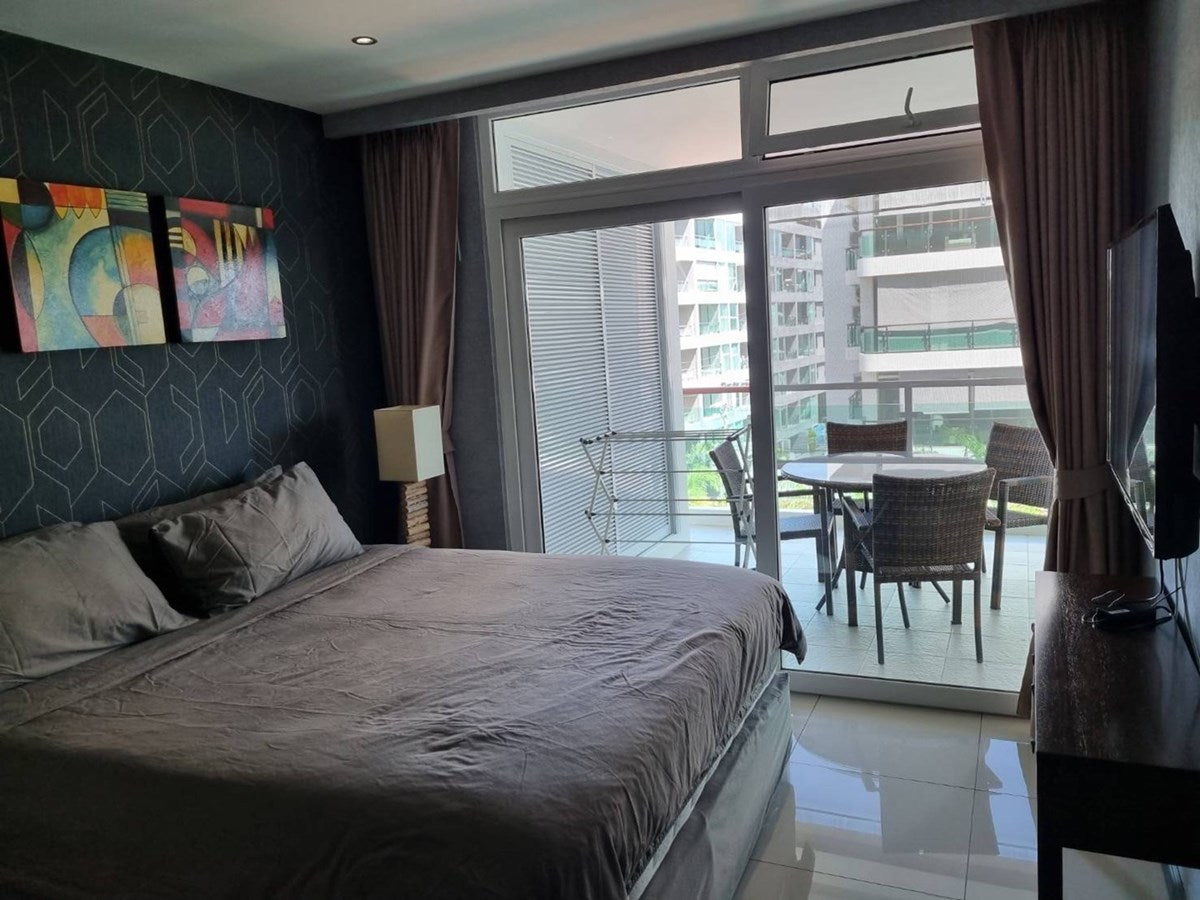 2BD Siam Royal Ocean View Condo for Sale and Rent, Pratumnak, Pattaya