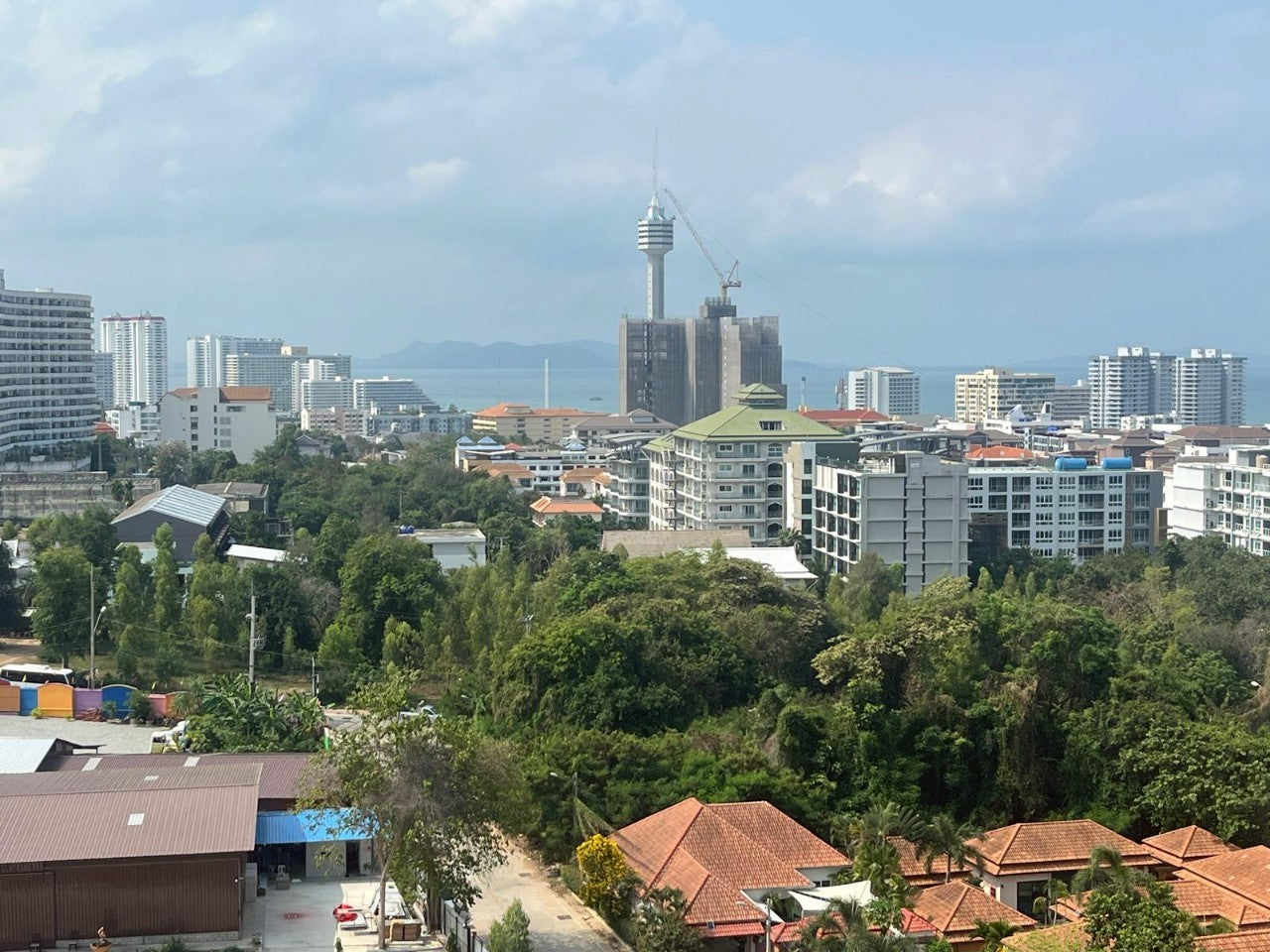The Jewel, 2 Bed, 2 Bath Sea View Condo, Pratumnak