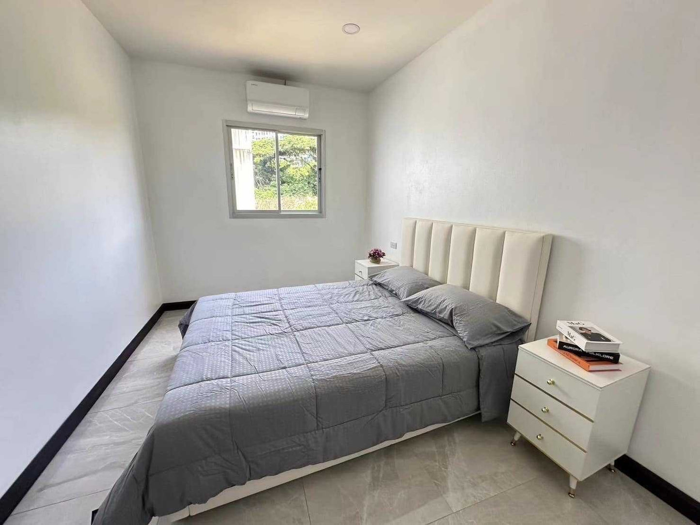 Nakawari Village, 4BD Pool Villa Jomtien