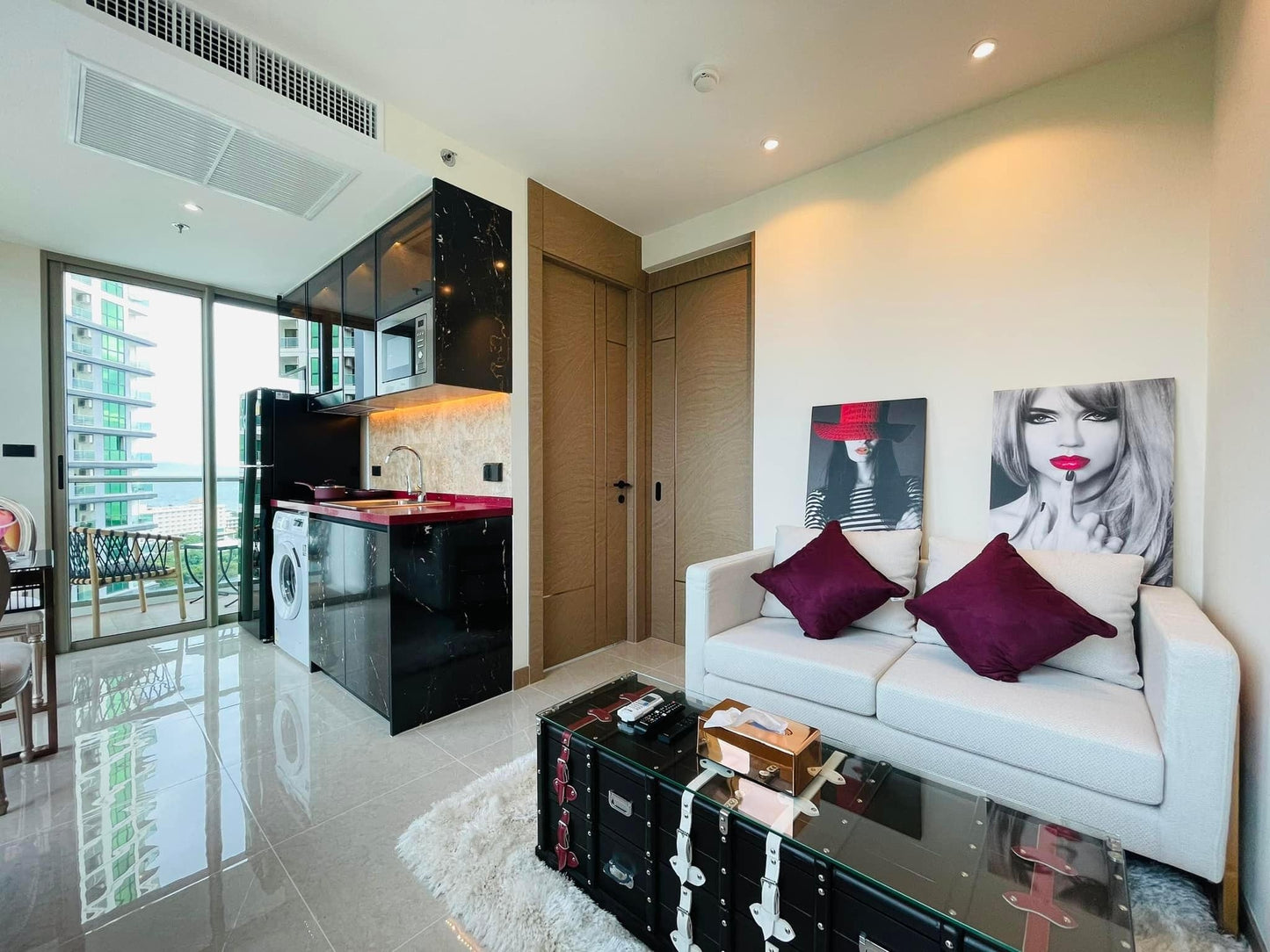 The Riviera ocean drive- 1BD Luxurious Beachfront,Corner unit for sale