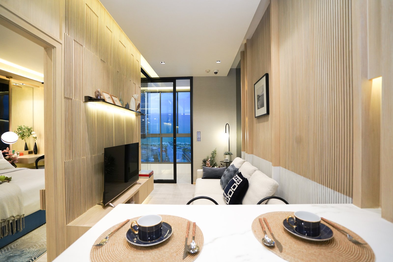 1-BR · Tower B · Side sea